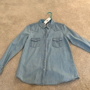 BNWT Jean shirt with studs